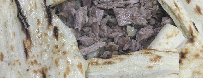 Kebapçı Halil is one of Eさんのお気に入りスポット.