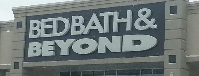 Bed Bath & Beyond is one of Craig’s Liked Places.