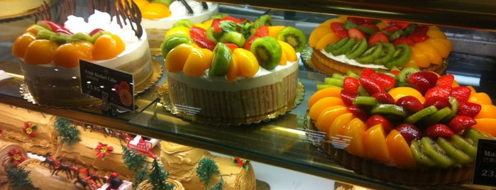 Sheng Kee Bakery & Café is one of William 님이 좋아한 장소.