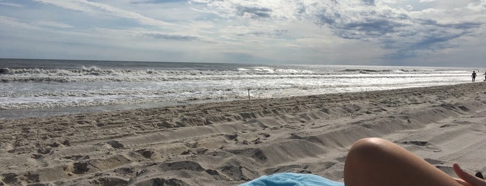 Saltaire Beach is one of Posti che sono piaciuti a Sara.