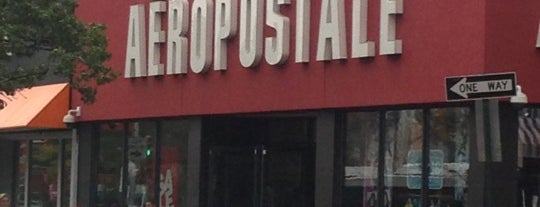 Aéropostale is one of Shop till you Drop.