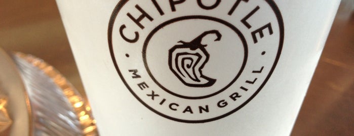 Chipotle Mexican Grill is one of Laquilla : понравившиеся места.