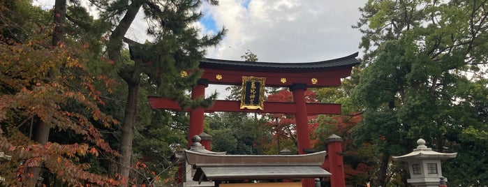 氣比の大鳥居 is one of Tempat yang Disukai Minami.