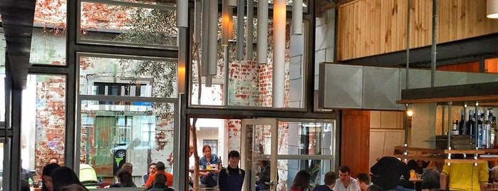 Auction Rooms is one of Melbourne Coffee.