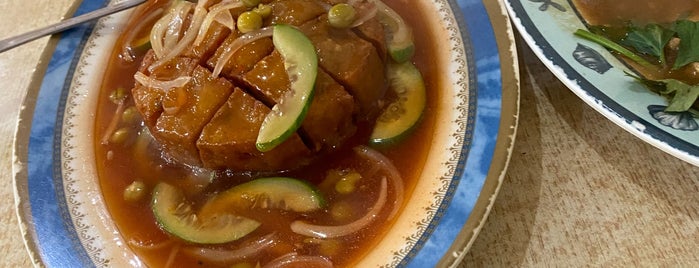 Acin Masakan Pontianak is one of Eat to your heart content.