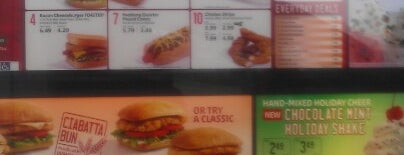 SONIC Drive In is one of Places I REALLY Wanna Go!!!.