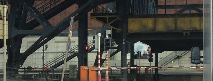 Pont de Budabrug is one of All-time favorites in Belgium.