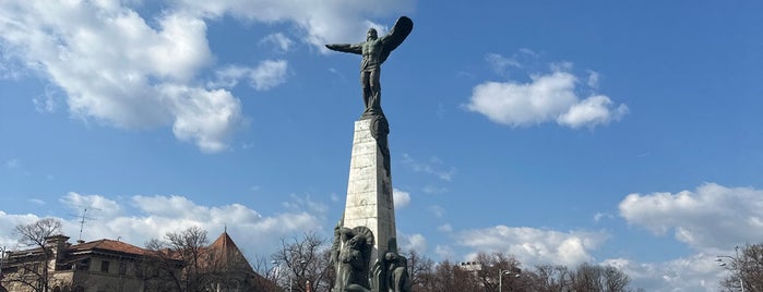 Monumentul Eroilor Aerului is one of Monuments and landmarks in/near Bucharest.