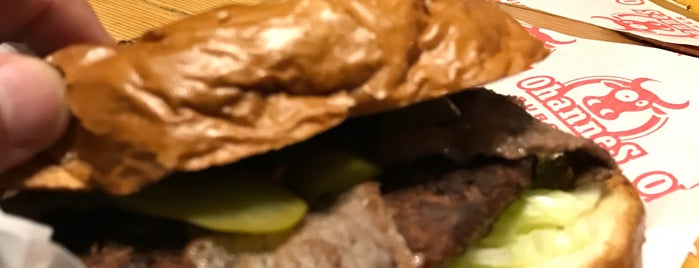 Ohannes Burger & Pub is one of Posti che sono piaciuti a Fatih.