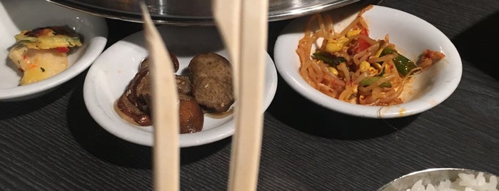 Seoul Korean BBQ 2 is one of Hiroshi ♛さんのお気に入りスポット.
