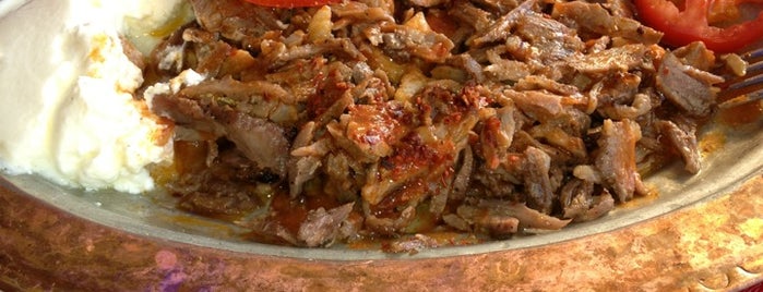 Mavi İskender is one of Ahmet 님이 저장한 장소.