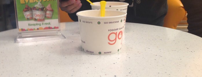 Goji's Frozen Yogurt is one of Dave : понравившиеся места.
