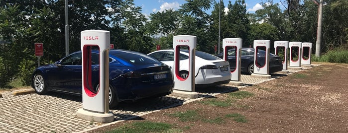 Tesla Supercharger is one of Tesla Superchargers in Italy.
