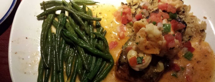 Red Lobster is one of The 11 Best Places for Stuffed Mushrooms in Memphis.