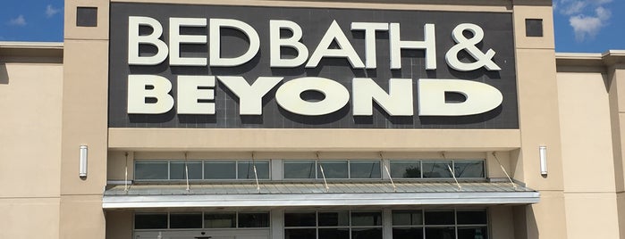 Bed Bath & Beyond is one of Tempat yang Disimpan Amber.