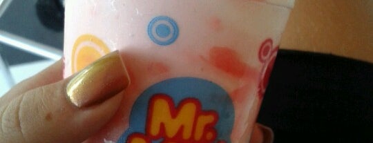 Mr. Mix Milk Shakes is one of Maracanaú City Badge-CE.