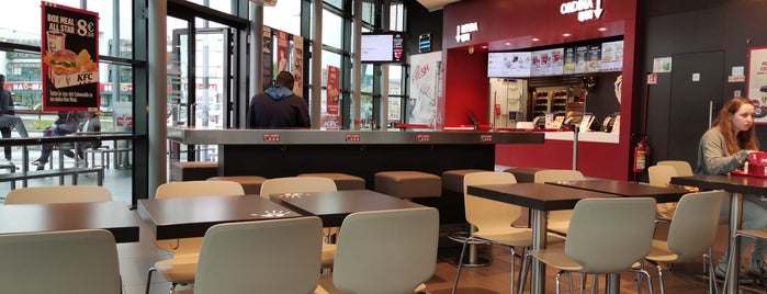 KFC is one of Andrea : понравившиеся места.