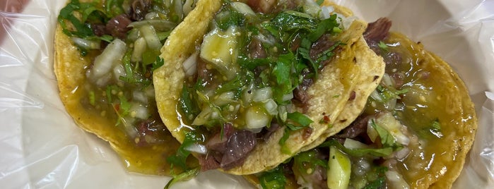 Tacos El Güero is one of Queretaro.