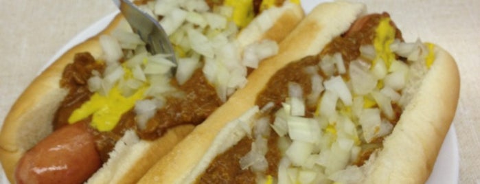 Lafayette Coney Island is one of Hot Dogs.