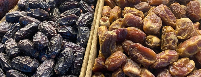 Medina Dates Market is one of Umrah.