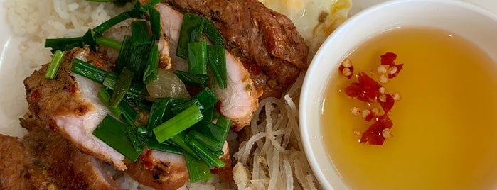 Com Tam Bui is one of food places in HCMC.