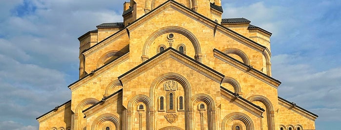 Собор Святой Троицы (Цминда Самеба) is one of Georgia.