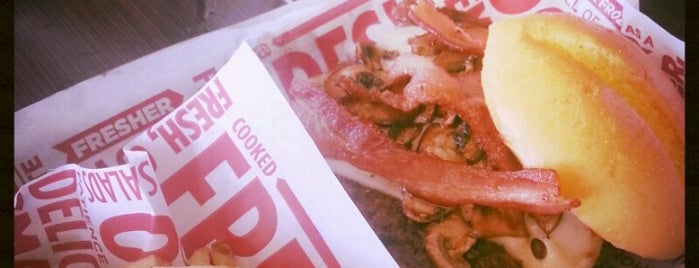 Smashburger is one of Favorite Eats.