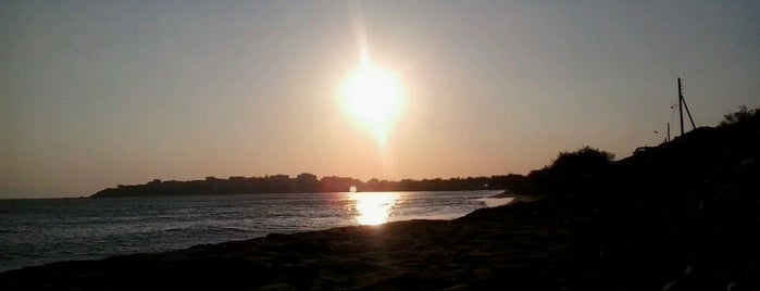 Agios Fokas Beach is one of Τήνος / Tinos: what-to-do.