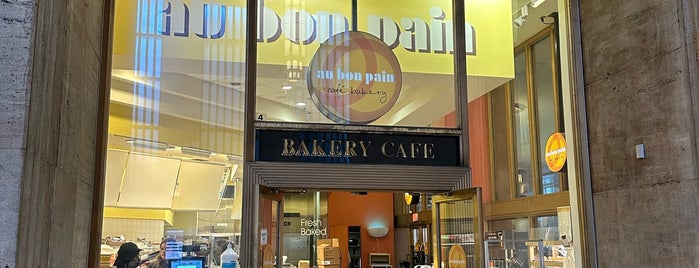 Au Bon Pain is one of Philly Places.