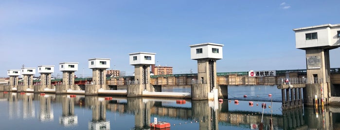 今切川河口堰 is one of ダムカードを配布しているダム（西日本編）.