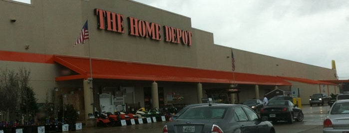 The Home Depot is one of Orte, die SooFab gefallen.