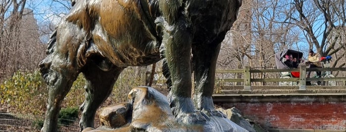 Balto Statue is one of Historic NYC Landmarks.