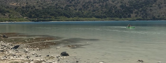 Kournas Lake is one of Lugares favoritos de Sarah.
