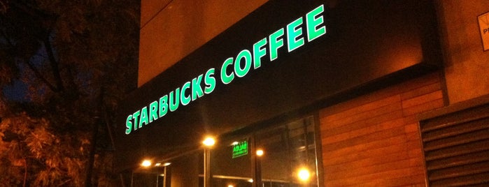 Starbucks is one of San Isidro y alrededor.