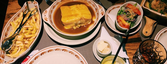 Brasão Cervejaria is one of Restaurantes.