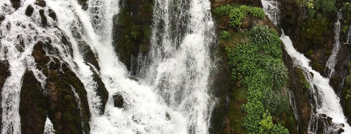 Cam Teras Tomara Şelalesi is one of Yayla dağ gezi.