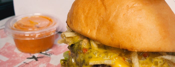 Mad Burger is one of Hamburger lima.