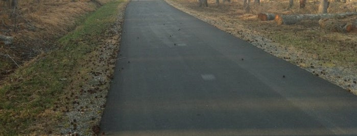 Smith Creek Greenway is one of Jさんの保存済みスポット.