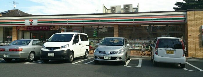 7-Eleven is one of 東京近辺の駐車場付きコンビニ.