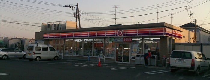 Circle-K is one of 東京近辺の駐車場付コンビニ2.