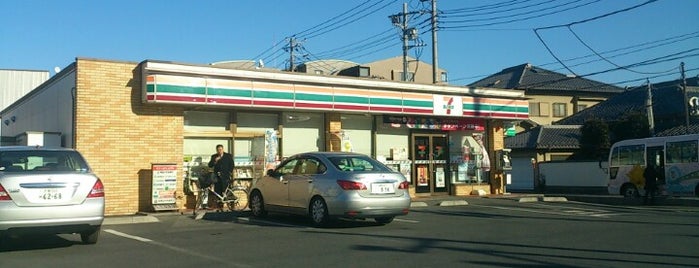 7-Eleven is one of 東京近辺の駐車場付きコンビニ.