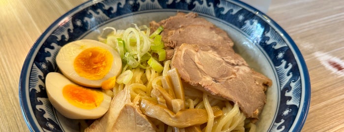 Tensoden Gaku is one of 行きたいラーメン・つけ麺.