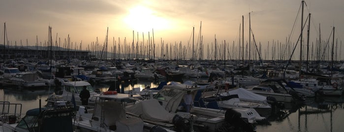 Porto Turistico - Marina Dorica is one of Orte, die Marco gefallen.