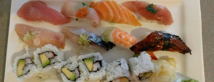Sushi California is one of Tempat yang Disukai Russell.