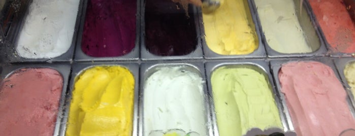 Monte Pelmo Italian Ice Cream is one of Lugares.