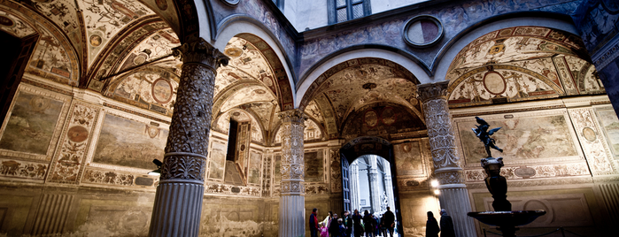 Palazzo Vecchio is one of Tempat yang Disimpan Andrew.