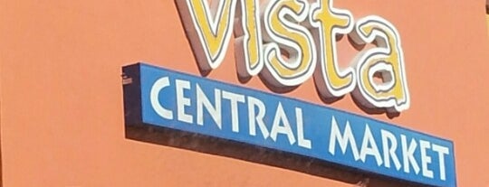 Vista Central Market is one of Tempat yang Disukai Guadalupe.