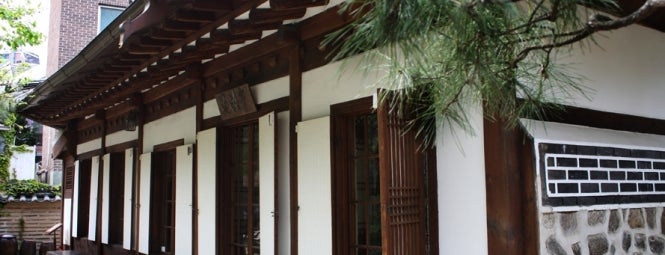 Old House Of Choi Soon Woo is one of Guide to SEOUL(서울)'s best spots(ソウルの観光名所).