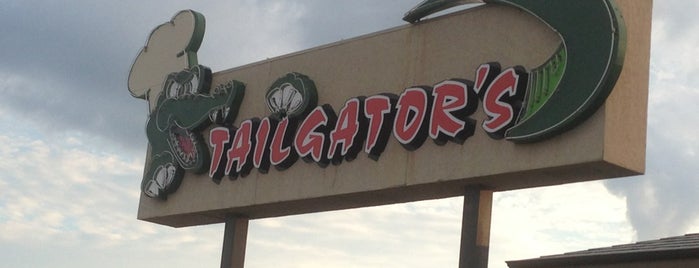 Tailgators is one of สถานที่ที่ Chelsea ถูกใจ.