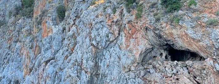 Aşıklar Mağarası is one of สถานที่ที่ BILAL ถูกใจ.